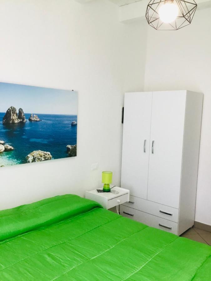 Camere Simona 卡斯泰拉马莱 外观 照片